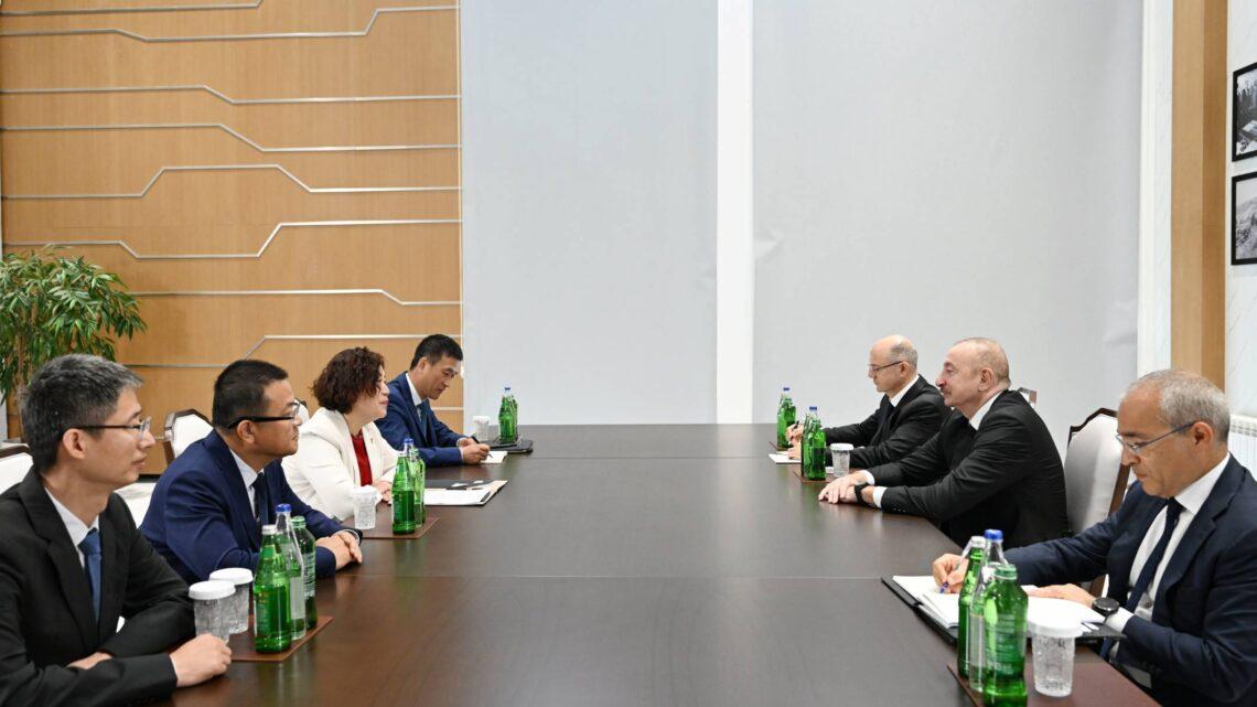 Prezident İlham Əliyev Mingəçevirdə Çinin “Dongfang Electric İnternational Corporation” şirkətinin İdarə Heyətinin sədrini qəbul edib