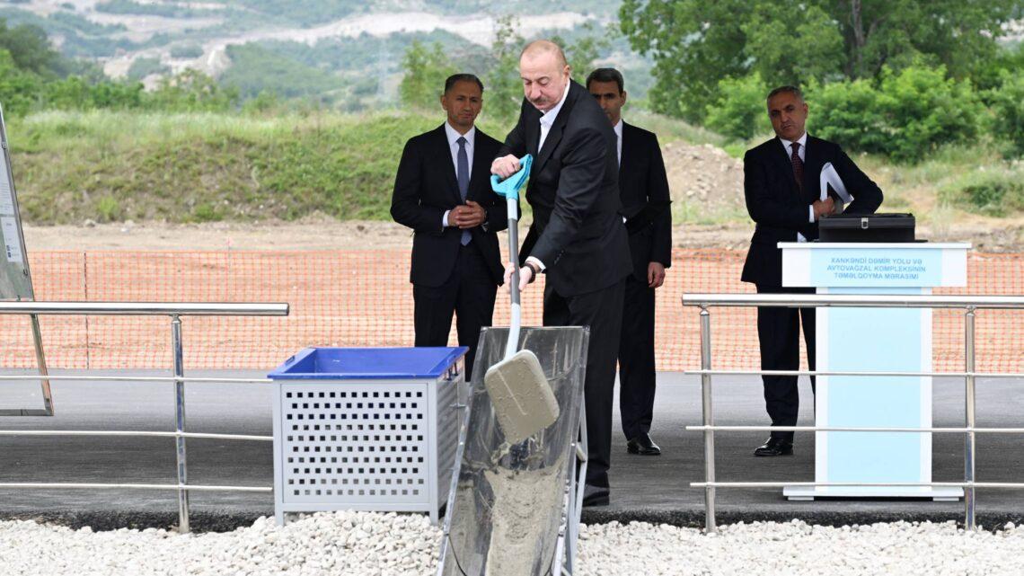 Prezident İlham Əliyev Xankəndi Dəmir Yolu və Avtovağzal Kompleksinin təməlini qoyub